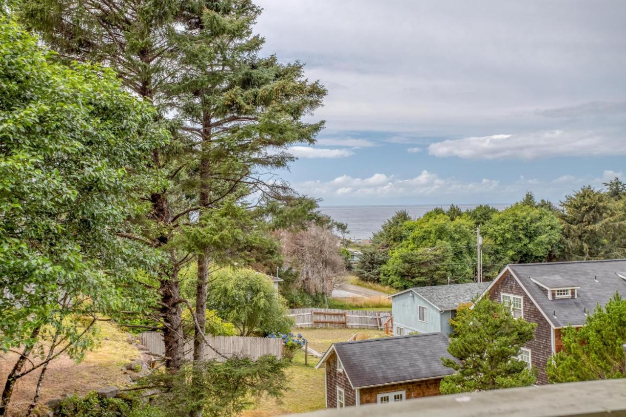 Cascade Cottage Lincoln City Buitenkant foto