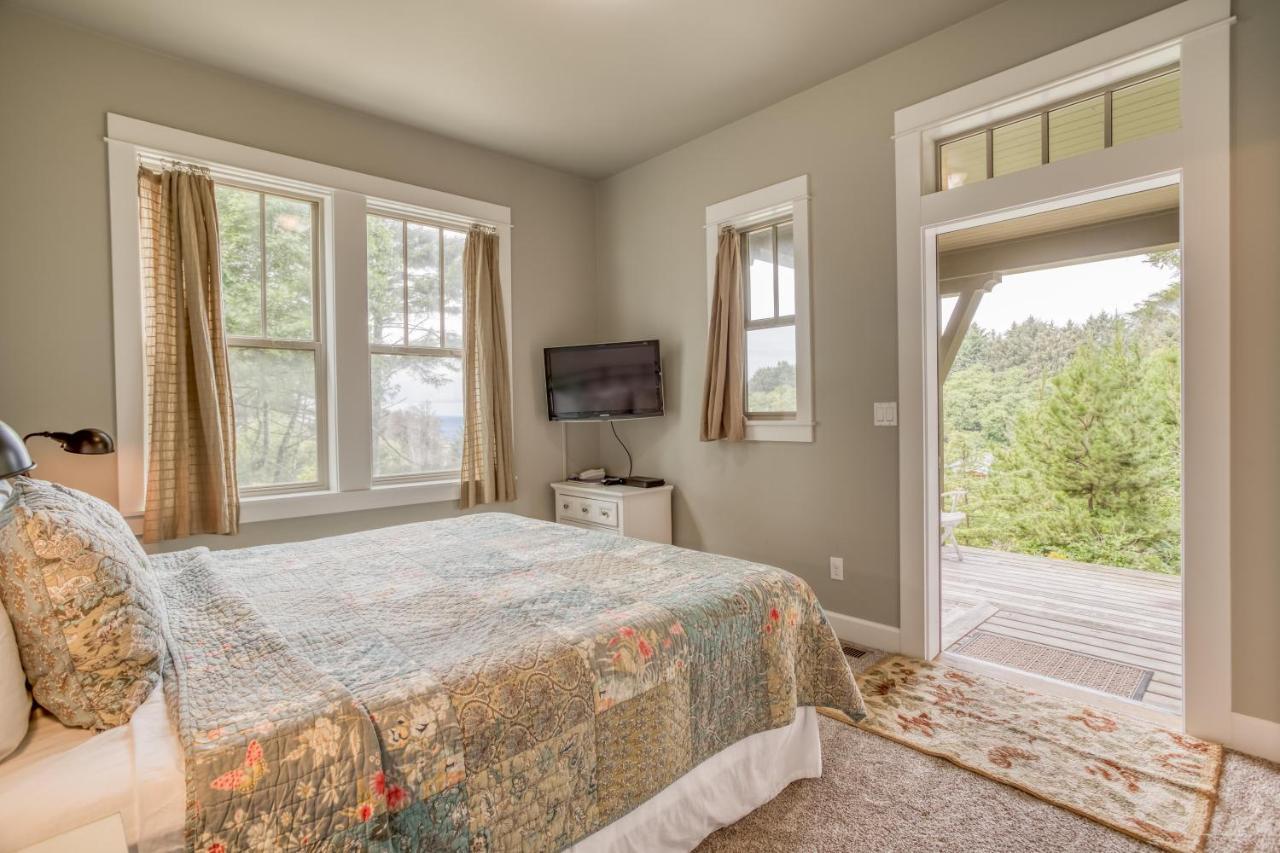 Cascade Cottage Lincoln City Buitenkant foto