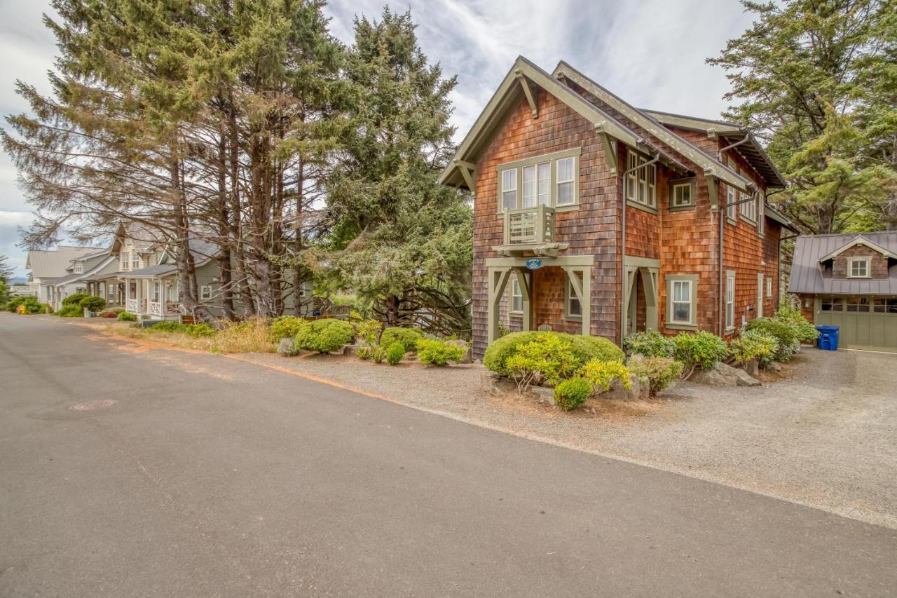 Cascade Cottage Lincoln City Buitenkant foto