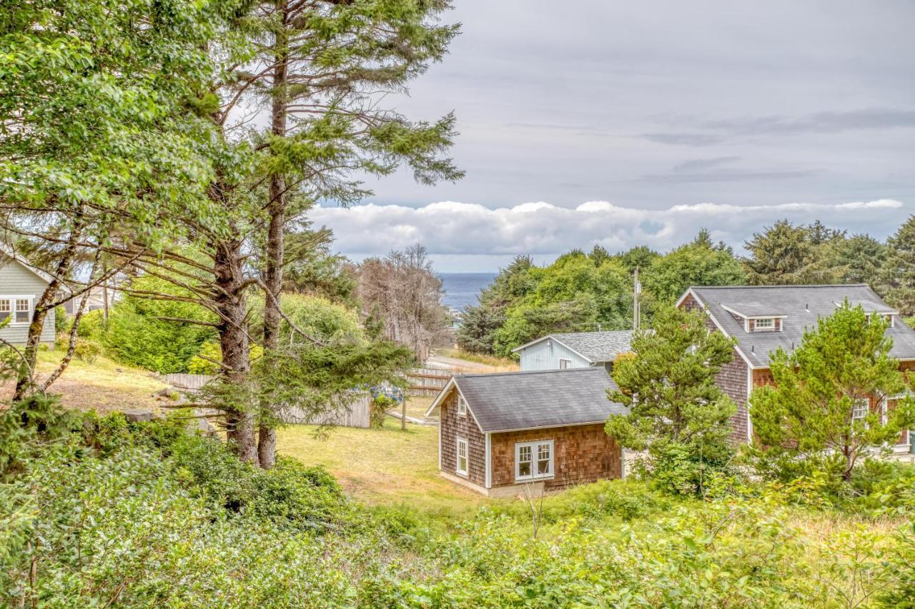 Cascade Cottage Lincoln City Buitenkant foto