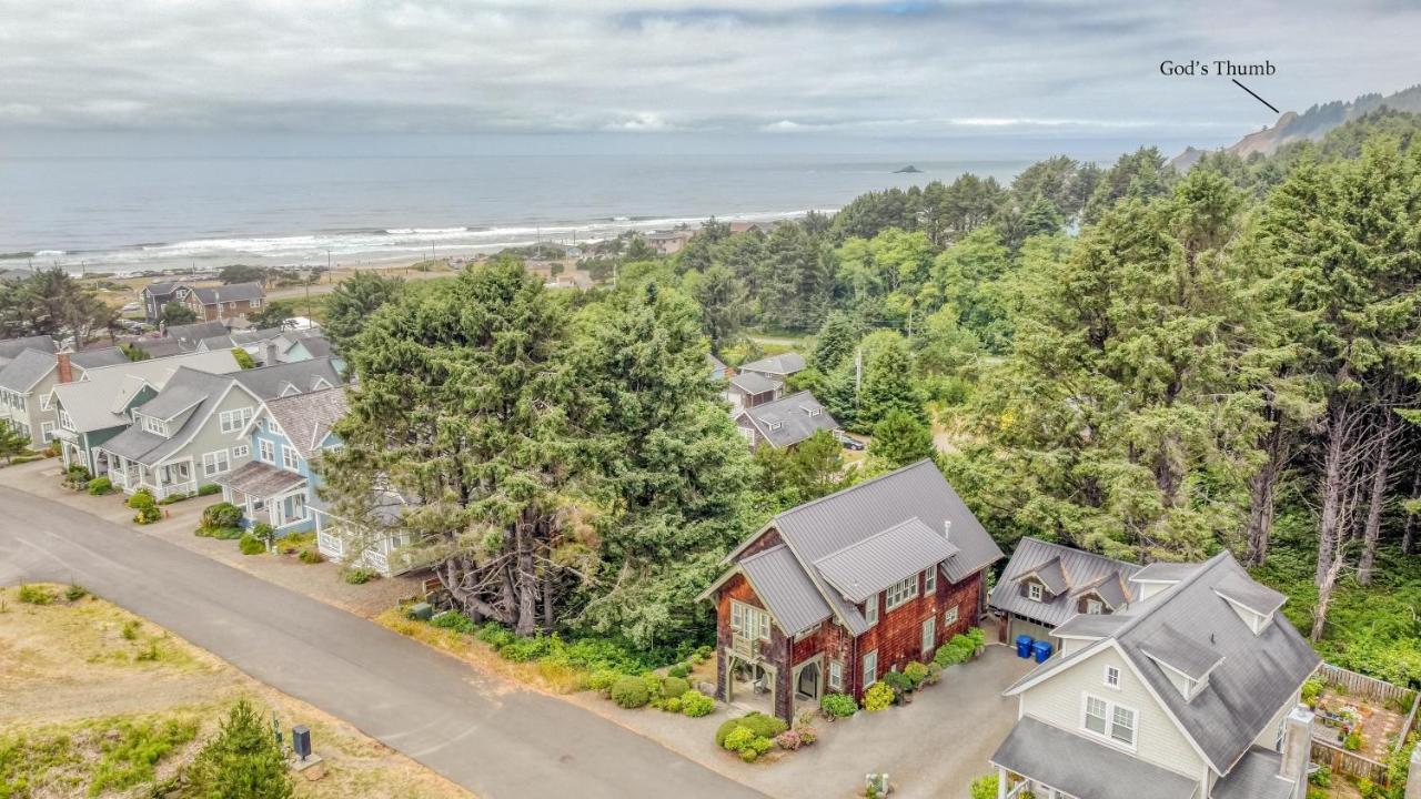 Cascade Cottage Lincoln City Buitenkant foto